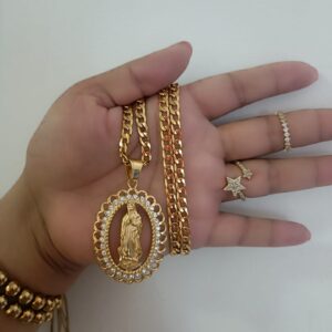 Cadena Laminada en Oro 18k